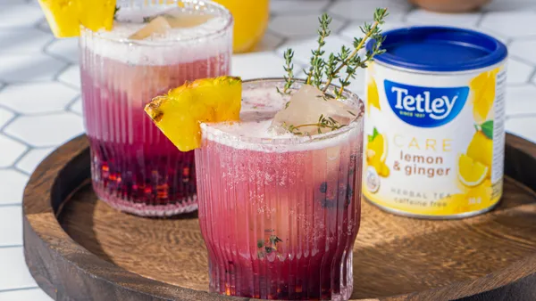 Pineapple Blackberry Mocktail Fizz